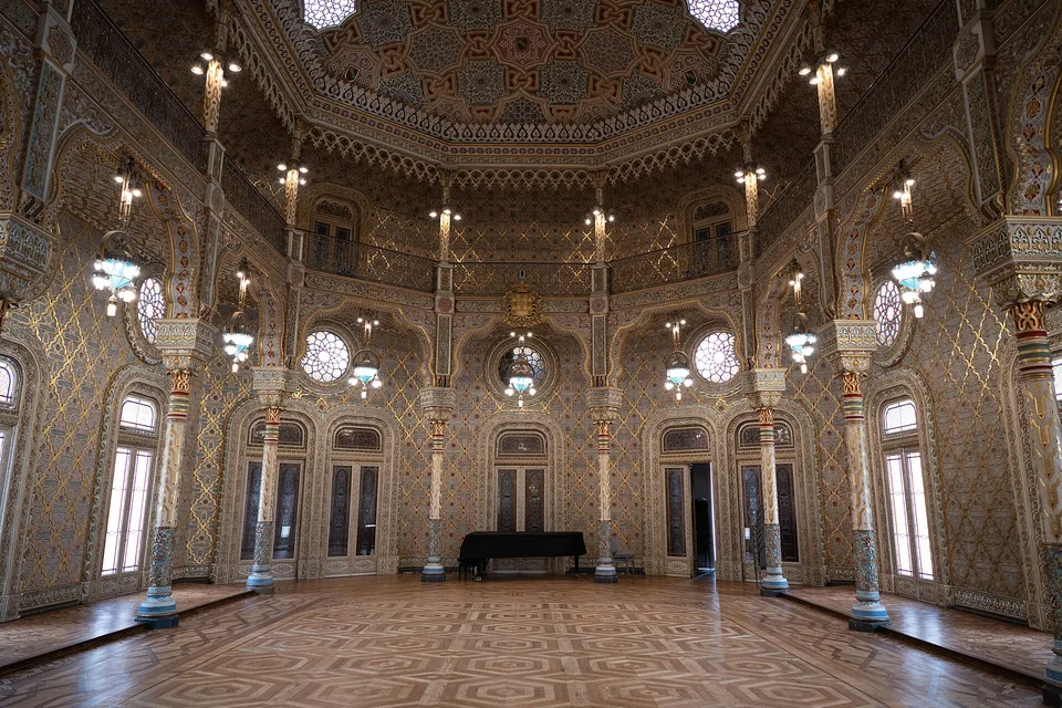 Le Salon arabe du Palácio da Bolsa, à Porto
